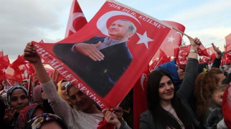 NYT, NATO'yu Türkiye'ye müdahale etmeye çağırdı! NYT, NATO'yu Türkiye'ye müdahale etmeye çağırdı!