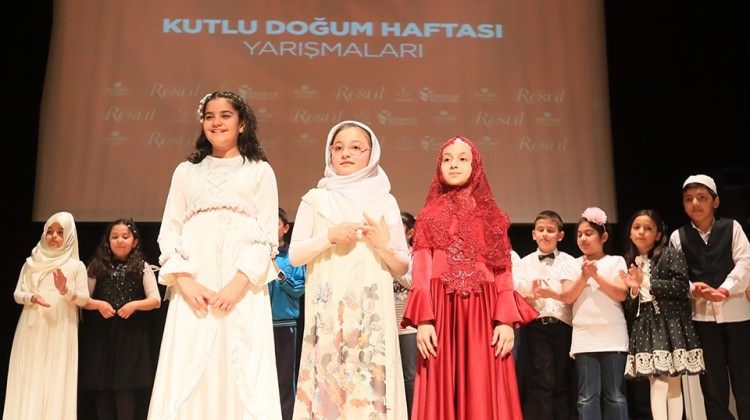 Öğrencilerden ezbere 40 hadis Öğrencilerden ezbere 40 hadis