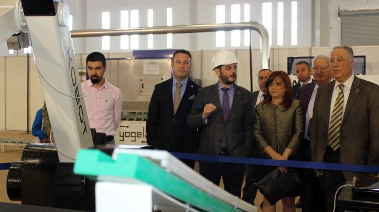 Sanayide milli robot devrimi Sanayide milli robot devrimi