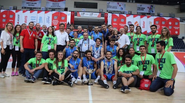 Beykent Üniversitesi Türkiye şampiyonu oldu Beykent Üniversitesi Türkiye şampiyonu oldu
