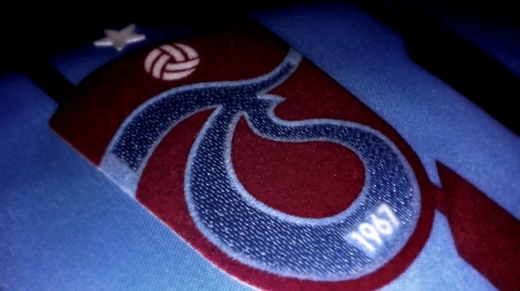 Trabzonspor'dan flaş karar! Trabzonspor'dan flaş karar!