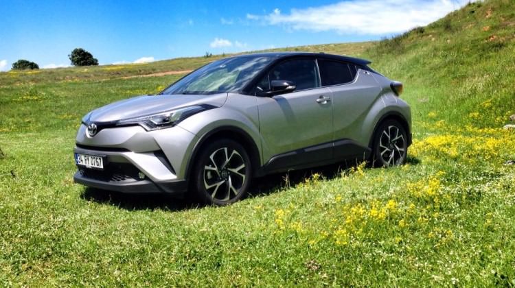 TEST: Toyota CH-R 1.2 Otomatik TEST: Toyota CH-R 1.2 Otomatik