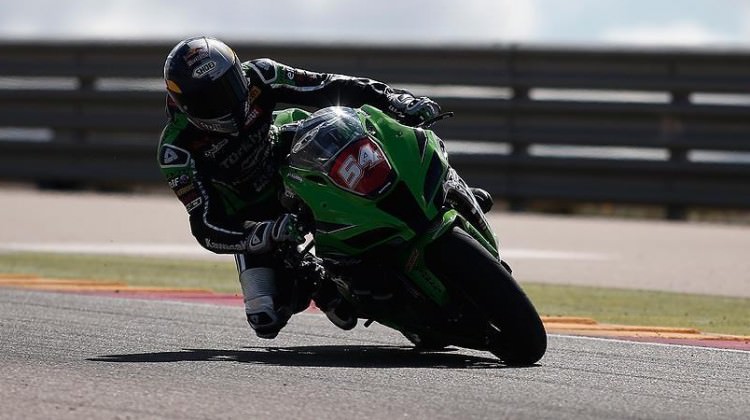 Milli motosikletçi fırtına gibi! Milli motosikletçi fırtına gibi!
