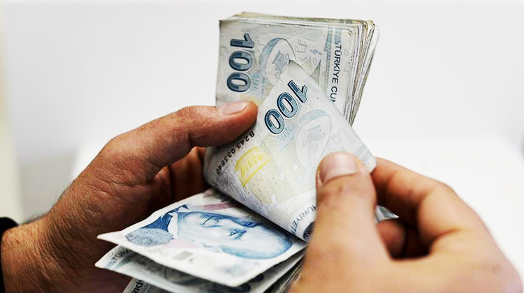 Ramazan Bayramında emekliye ikramiye parası verilecek mi? Ramazan Bayramında emekliye ikramiye parası verilecek mi?