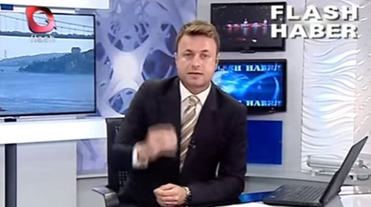 Flash TV spikerinden Beşiktaş'a sert tepki Flash TV spikerinden Beşiktaş'a sert tepki