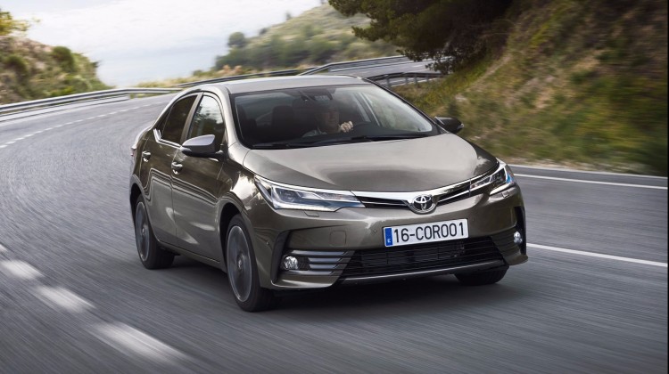 Toyota indirim 10 bin liraya yaklaştı Toyota indirim 10 bin liraya yaklaştı