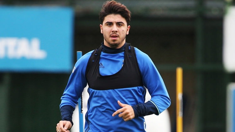 Ozan Tufan her yolu deniyor Ozan Tufan her yolu deniyor