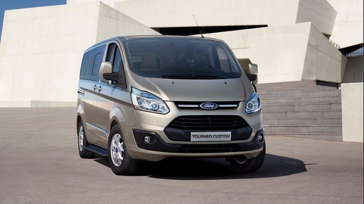 Ford Tourneo Custom yenilendi Ford Tourneo Custom yenilendi