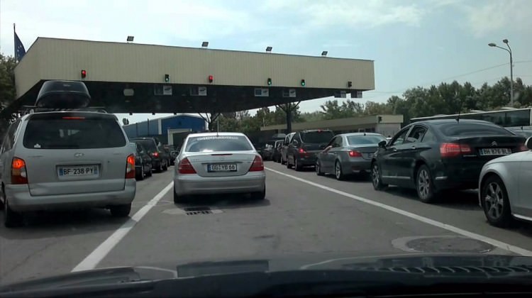 Gurbetçilere gümrükte büyük kolaylık Gurbetçilere gümrükte büyük kolaylık