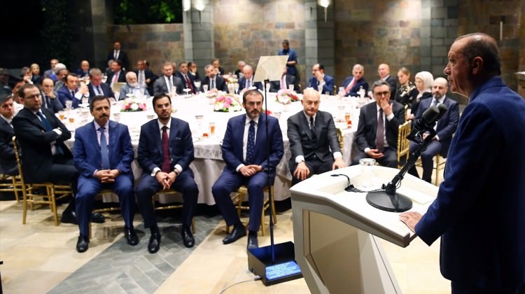 Erdoğan'ın ismini vermediği işadamı ortaya çıktı Erdoğan'ın ismini vermediği işadamı ortaya çıktı