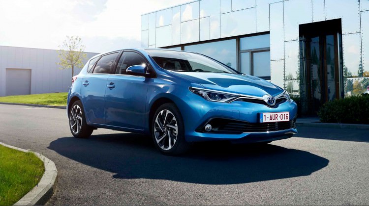 Auris Hybrid'in fiyatı açıklandı Auris Hybrid'in fiyatı açıklandı