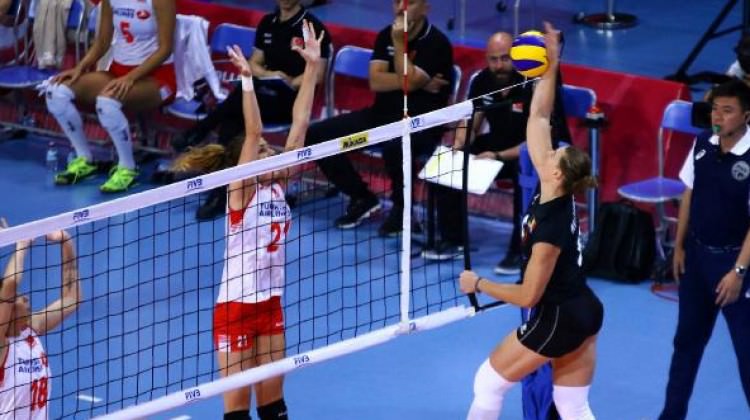 A Milliler Belçika'yı dize getirdi A Milliler Belçika'yı dize getirdi