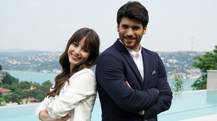 Star TV Dolunay dizisi oyuncu kadrosu ve biyografileri Star TV Dolunay dizisi oyuncu kadrosu ve biyografileri