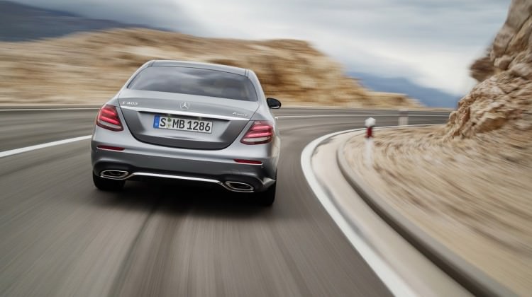 Alman devi Mercedes'i sarsan gelişme! Alman devi Mercedes'i sarsan gelişme!