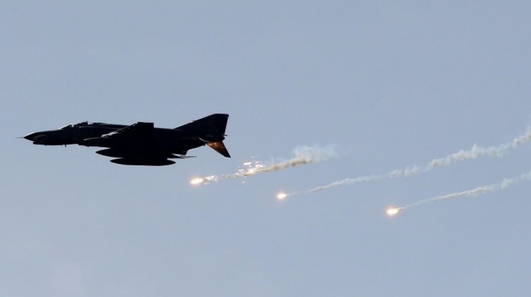 TSK'dan Kuzey Irak'a operasyon! TSK'dan Kuzey Irak'a operasyon!
