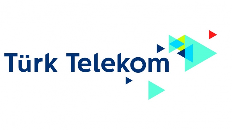 Türk Telekom’dan 15 Temmuz’a özel iletişim desteği Türk Telekom’dan 15 Temmuz’a özel iletişim desteği