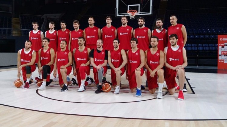 12 Dev Adam'da EuroBasket mesaisi 12 Dev Adam'da EuroBasket mesaisi