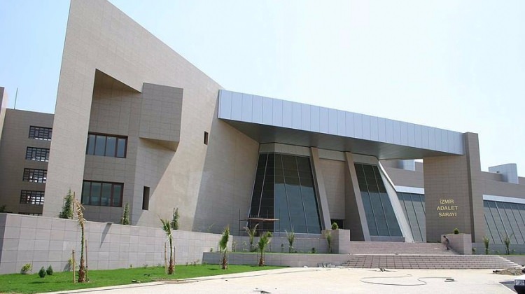 FETÖ'den bürokratlara 'eskort'lu kumpas FETÖ'den bürokratlara 'eskort'lu kumpas