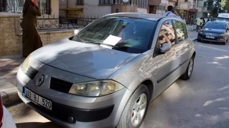 Afyon'da araç sahibine A4'le tehdit Afyon'da araç sahibine A4'le tehdit