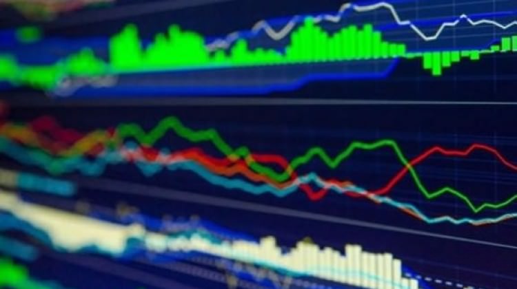 Euro/dolar rekor tazeledi Euro/dolar rekor tazeledi