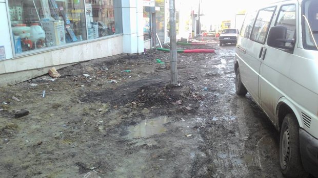 [Resim: NocMK_1502180682_8783.jpg]