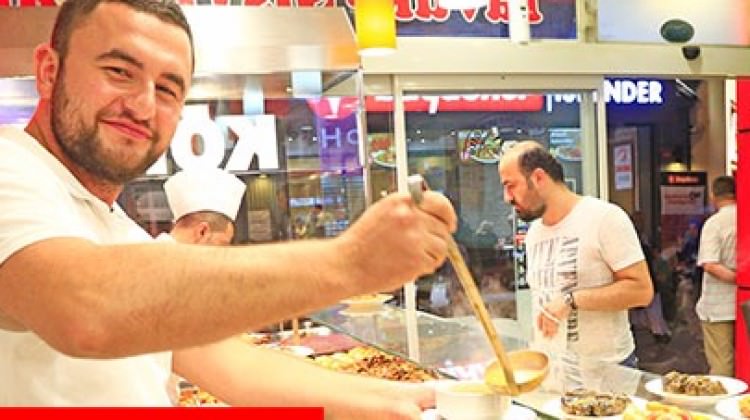 Cuma namazına giden esnafa saldırı Cuma namazına giden esnafa saldırı