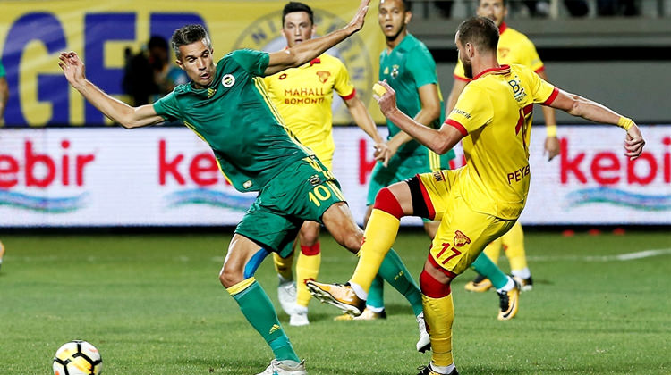 Fenerbahçe'ye Göztepe engeli! Fenerbahçe'ye Göztepe engeli!