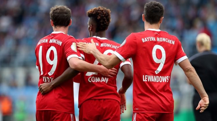 Bayern Münih kupada gol oldu yağdı! Bayern Münih kupada gol oldu yağdı!