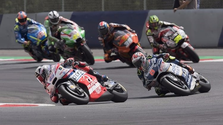 MotoGP'de heyecan Britanya'da sürecek MotoGP'de heyecan Britanya'da sürecek