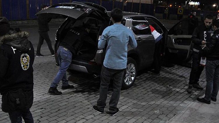[Resim: turkiye_genelinde_dev_uygulama_1503516583_986.jpg]