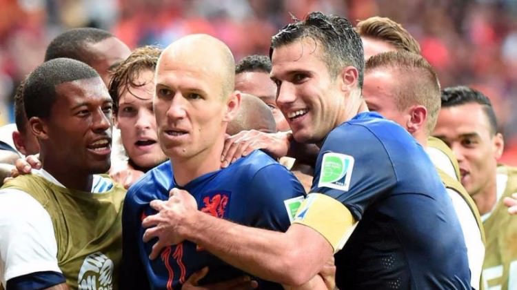 Van Persie kararı Robben'i şaşırttı! Van Persie kararı Robben'i şaşırttı!
