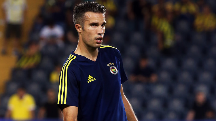 F.Bahçe'de Van Persie devri kapanıyor! F.Bahçe'de Van Persie devri kapanıyor!