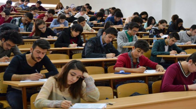 Açık Öğretim Fakülteleri için ‘’Parçalı Sınav’’ uygulaması! Açık Öğretim Fakülteleri için ‘’Parçalı Sınav’’ uygulaması!