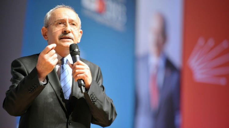 Kemal Kılıçdaroğlu şehit ailesine dava açtı Kemal Kılıçdaroğlu şehit ailesine dava açtı