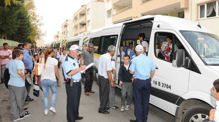 Servis şoförlüğünde yeni dönem Servis şoförlüğünde yeni dönem