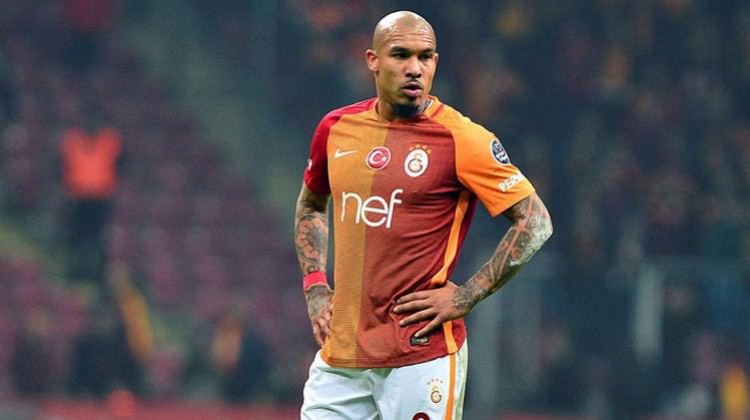 Anlaşma sağlandı! 2 ayrılık birden Anlaşma sağlandı! 2 ayrılık birden