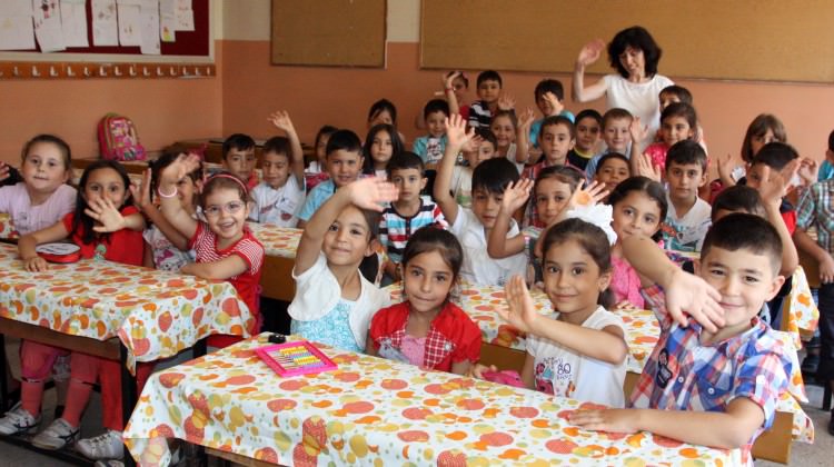 Birinci sınıflar okula başladı! Birinci sınıflar okula başladı!
