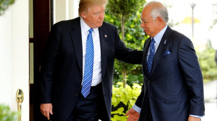 Trump'ın yüzüne söyledi: Kalplerini kazanın! Trump'ın yüzüne söyledi: Kalplerini kazanın!