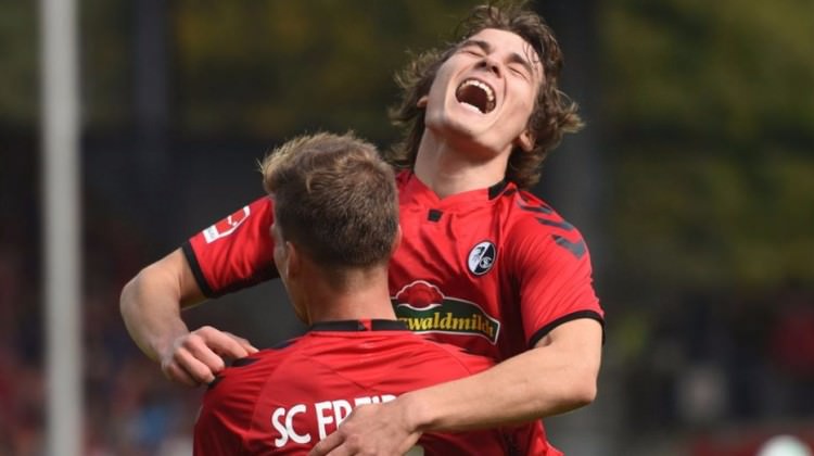 Çağlar Söyüncü attı Freiburg kazandı! Çağlar Söyüncü attı Freiburg kazandı!