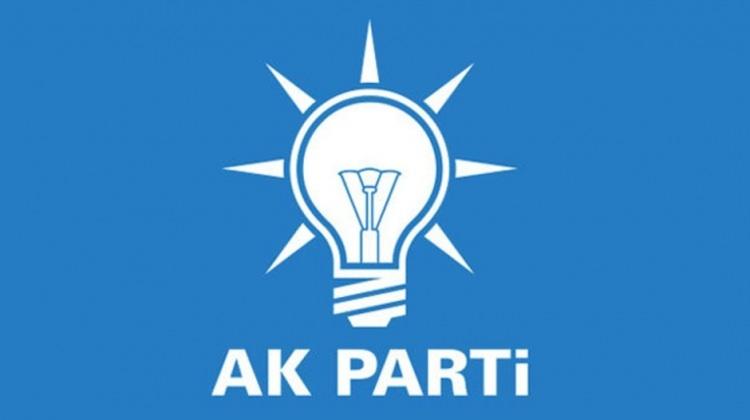 AK Parti'de 4 il başkanı değişti