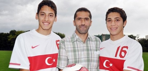 Almanya'nın parlayan Türk yıldızı konuştu! Almanya'nın parlayan Türk yıldızı konuştu!
