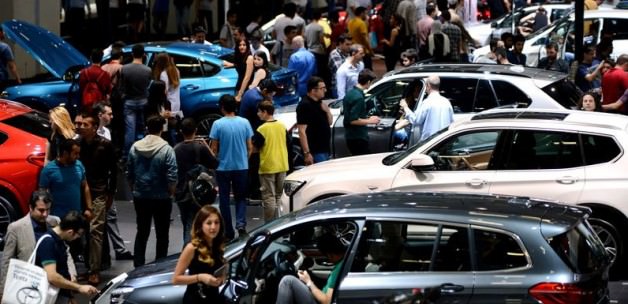 Autoshow'da 4 günde 10 bin araç satıldı Autoshow'da 4 günde 10 bin araç satıldı