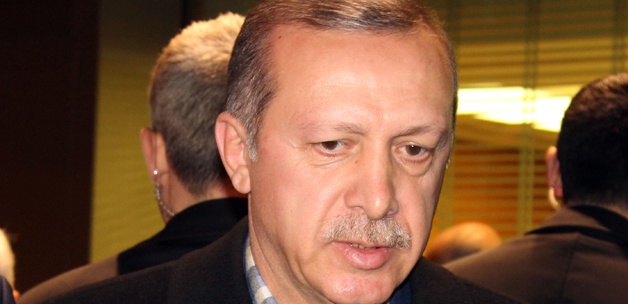 Ak Parti'de kritik seçim listesi toplantısı Ak Parti'de kritik seçim listesi toplantısı