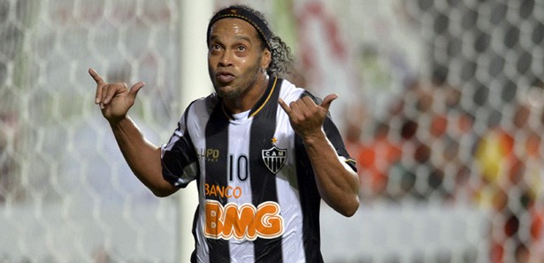 Beşiktaş'tan Ronaldinho açıklaması Beşiktaş'tan Ronaldinho açıklaması