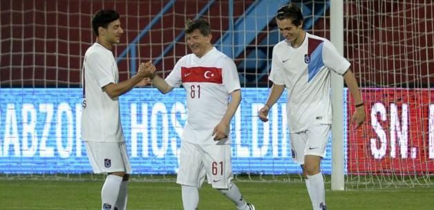 Davutoğlu, Trabzon'da gol şov yaptı!