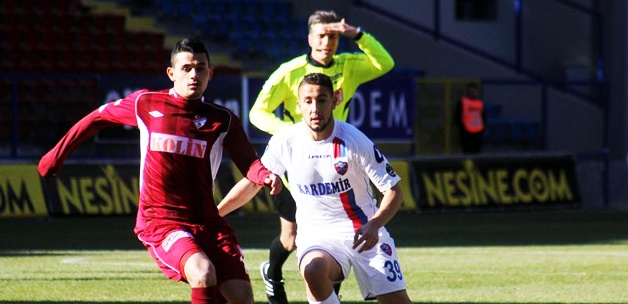 Elazığspor'dan flaş karar! 'Ligden çekiliriz!' Elazığspor'dan flaş karar! 'Ligden çekiliriz!'