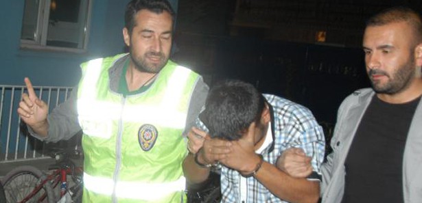 Hırsızlık zanlısı vedalaşırken yakayı ele verdi Hırsızlık zanlısı vedalaşırken yakayı ele verdi