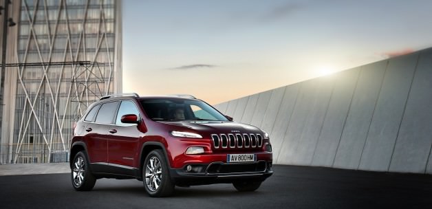 Jeep Cherokee’yi şimdi al, seneye öde! Jeep Cherokee’yi şimdi al, seneye öde!