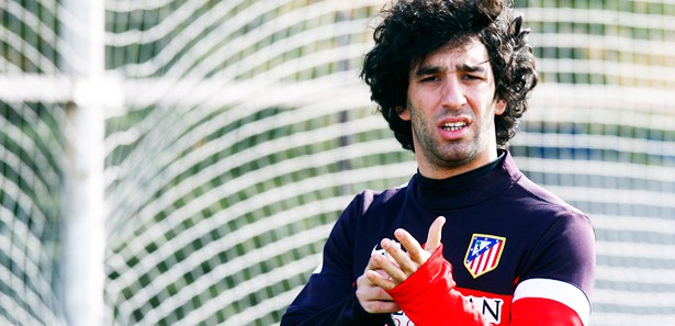 Arda Turan: Fenerbahçe büyük camia... Arda Turan: Fenerbahçe büyük camia...