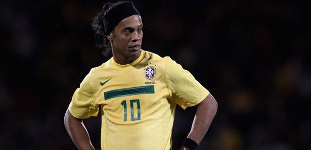 Ronaldinho Ocak'ta Beşiktaş'ta Ronaldinho Ocak'ta Beşiktaş'ta